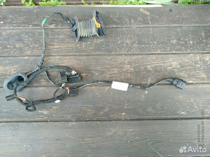 Проводка двери задняя левая VW Гольф 6