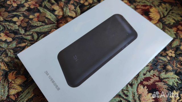 Внешний аккумулятор ZMI 10 QB820