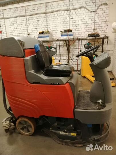 Поломоечная машина аккумуляторная бу