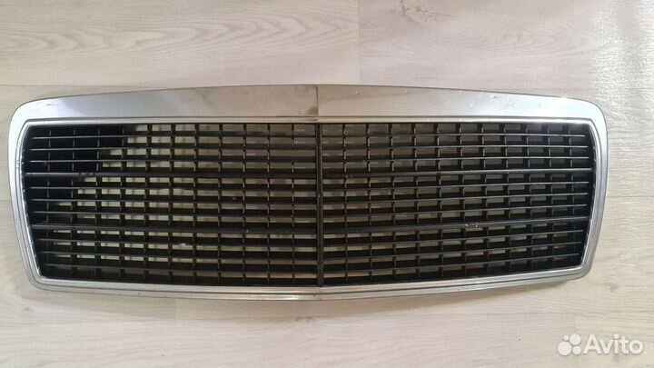 Решетка w210