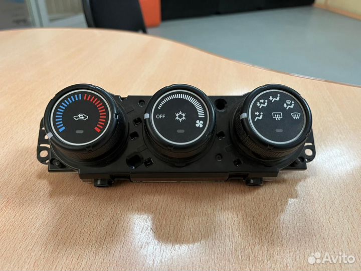 Блок управления кондиционером Lancer 10