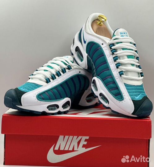 Новинка Nike Air Max Tailwind 4