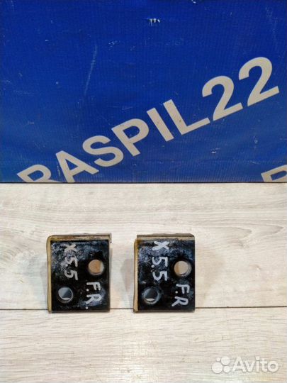 Петля двери передняя правая Bmw X5 E53 M54B30