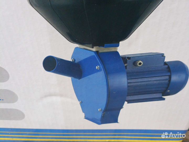 Мельница для зерна Мельник