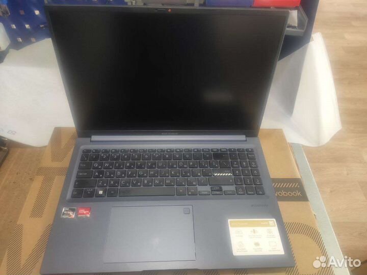 Ноутбук asus M1603Q 5600H/16Gb