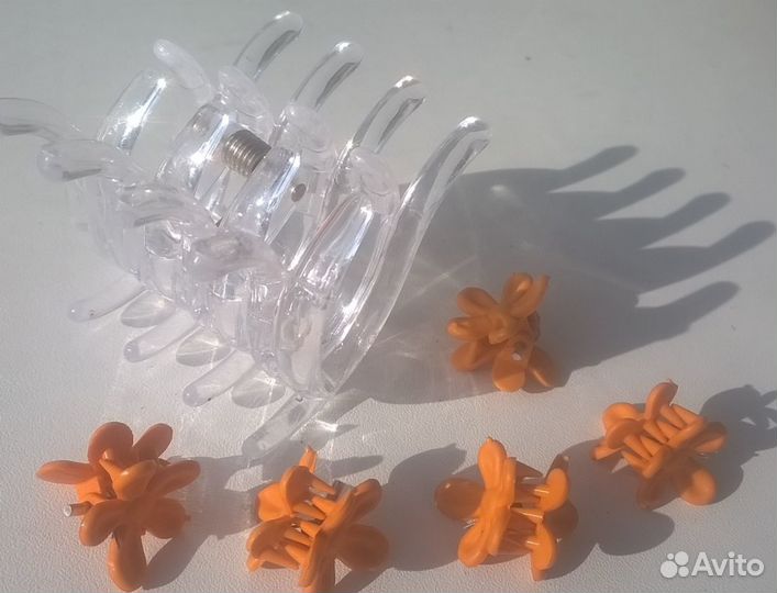 Заколки на волосы, шпильки