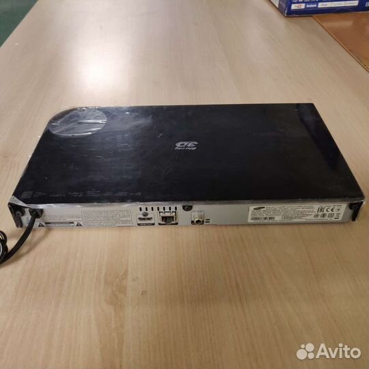 Blu ray плеер Samsung BD-F5500 Ростест новый