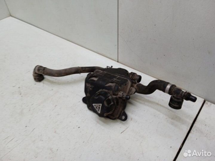 Бачок расширительный Bmw 7-Series F01/F02/F04 4.4