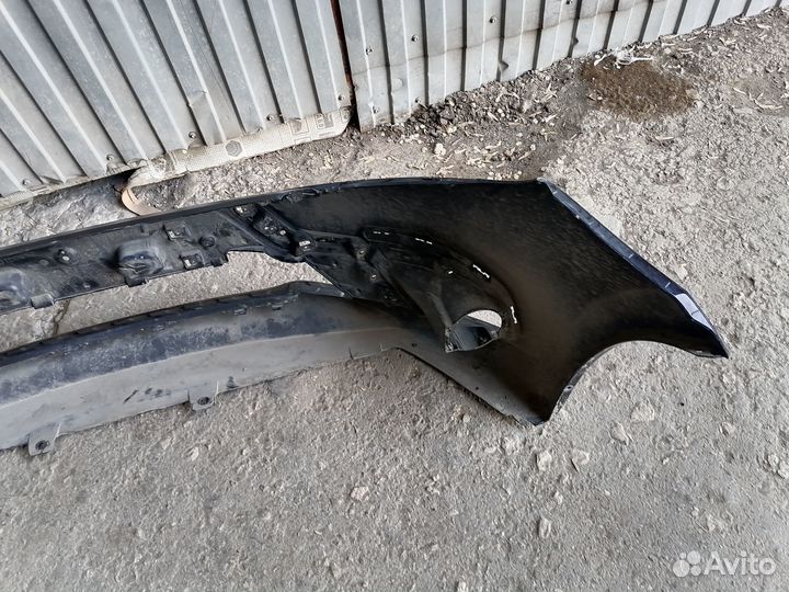 Передний бампер LADA Granta