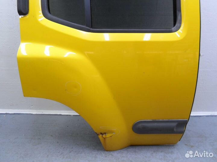 Дверь задняя правая Nissan Xterra N50