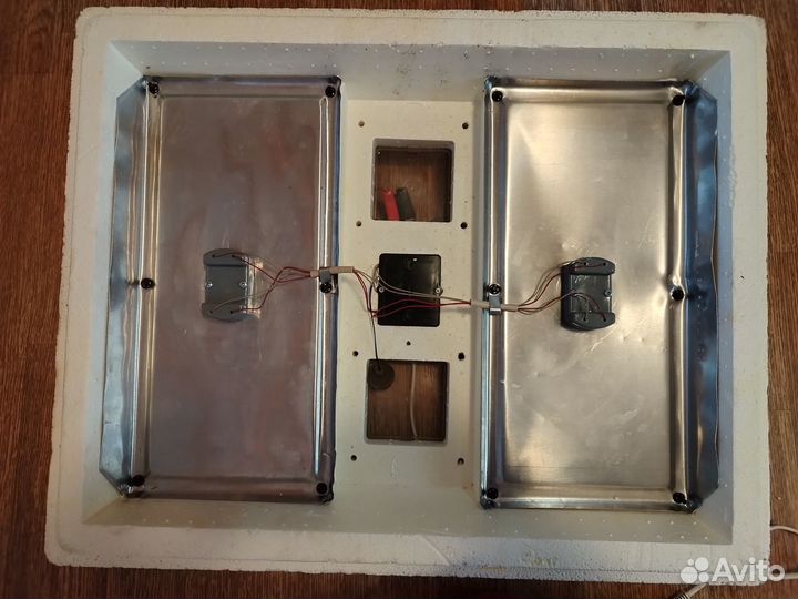 Инкубатор для яиц автоматический Золушка