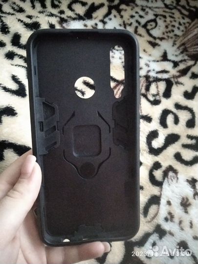 Чехол на Honor 20E