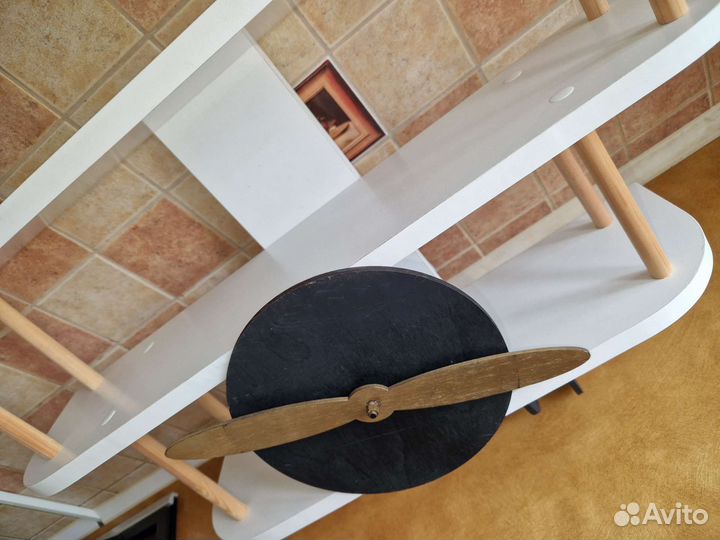 Полка настенная детская