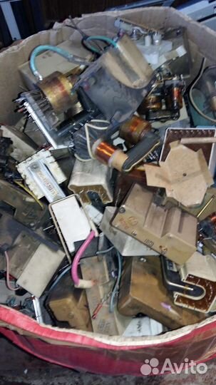 Строчные трансформаторы