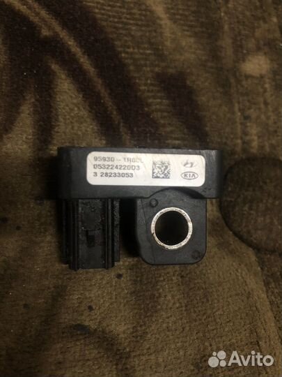 Датчик удара hyundai solaris 1