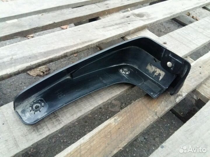 Hyundai Tucson брызговик задний правый