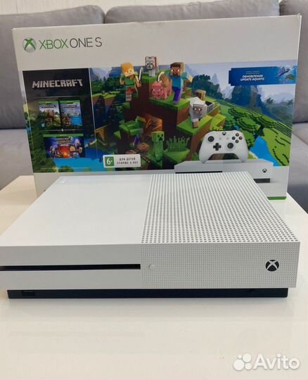 Игровая приставка Xbox One S