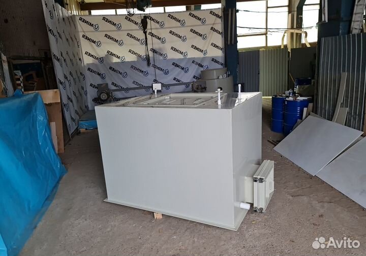 Ёмкость для перевозки живой рыбы зимой