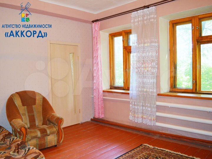 3-к. квартира, 64,8 м², 1/2 эт.