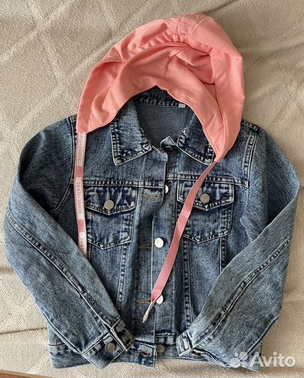 Джинсовая куртка на девочку