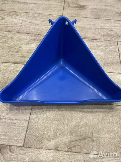 Угловой туалет для животных Ferplast