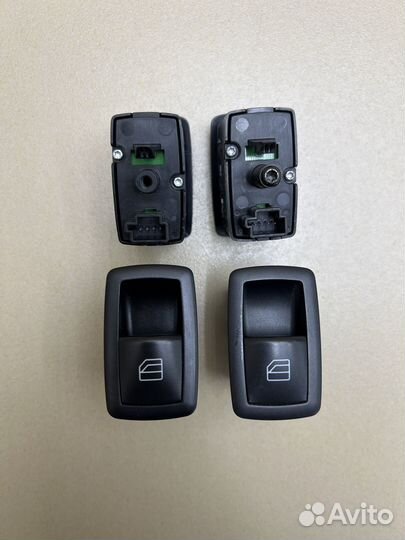 Кнопка стеклопоъёмника Mercedes ML W164