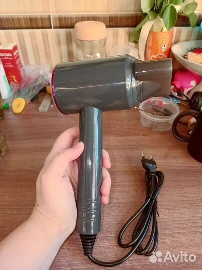 Фен профессиональный