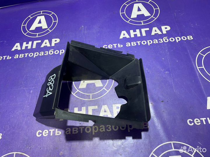 Воздуховод интеркулера Volkswagen Touareg 7L 2