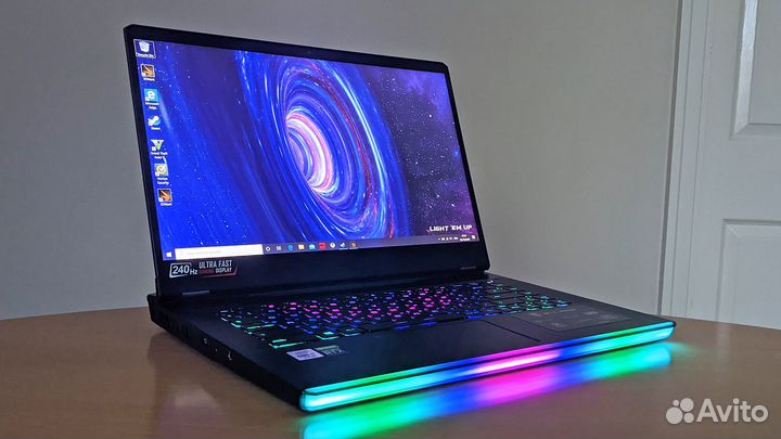 MSI GE66 Raider 10SF-016RU