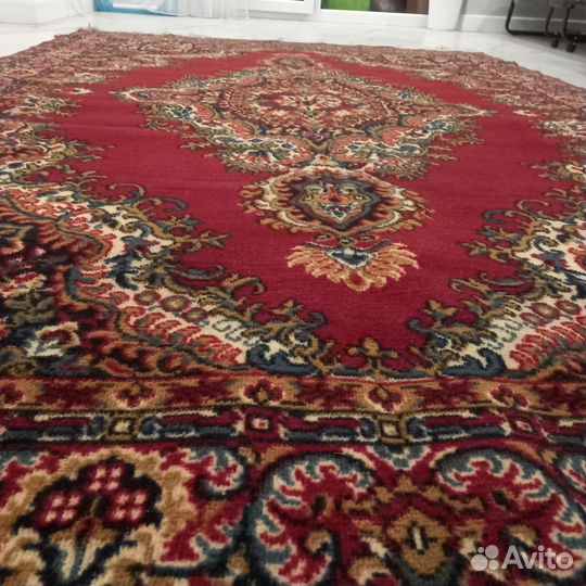 Ковер бу шерстяной