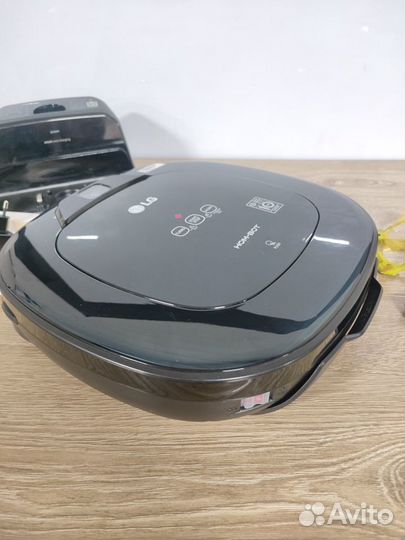 Робот-пылесос LG новый