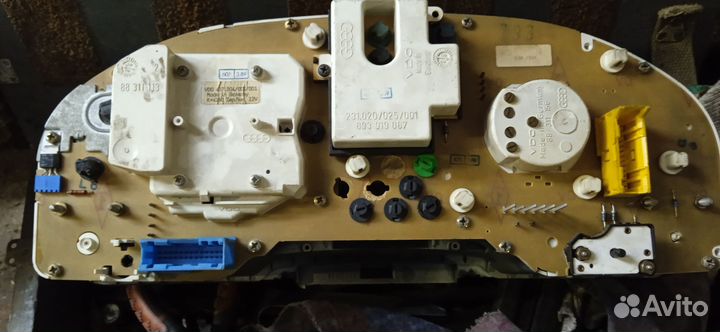 Щиток приборов audi 80