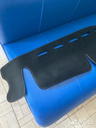 Накидка на панель 2109 черная строка