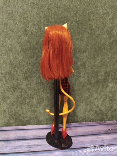 Кукла Monster High Toralei Coffin Bean