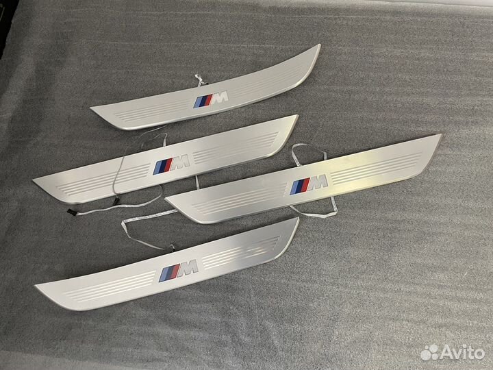 Пороги BMW G11 с подсветкой оригинал