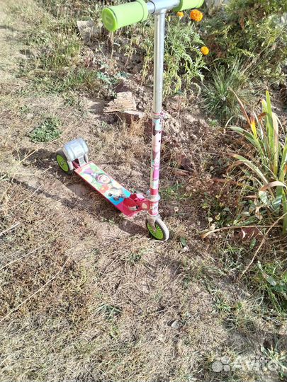 Самокат детский трехколесный складной