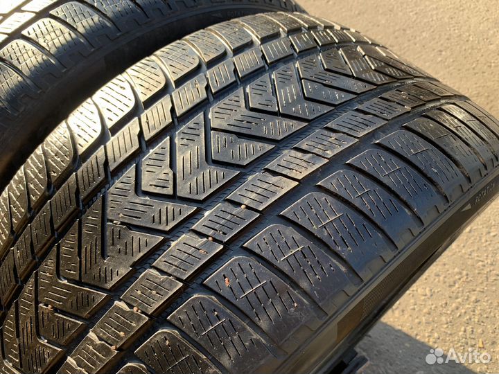 Pirelli Scorpion Winter 315/40 R21 111V