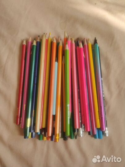 Цветные карандаши