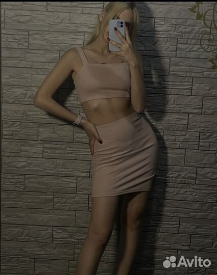 Пакет с вещами 44 р