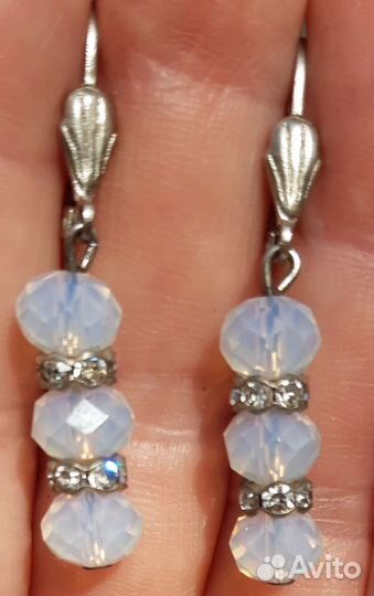 Серьги с лунный камнем и гематитом