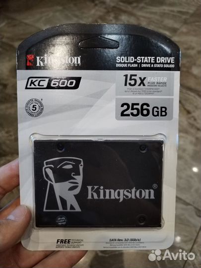 Жесткий диск ssd Kingston 256Gb 2.5