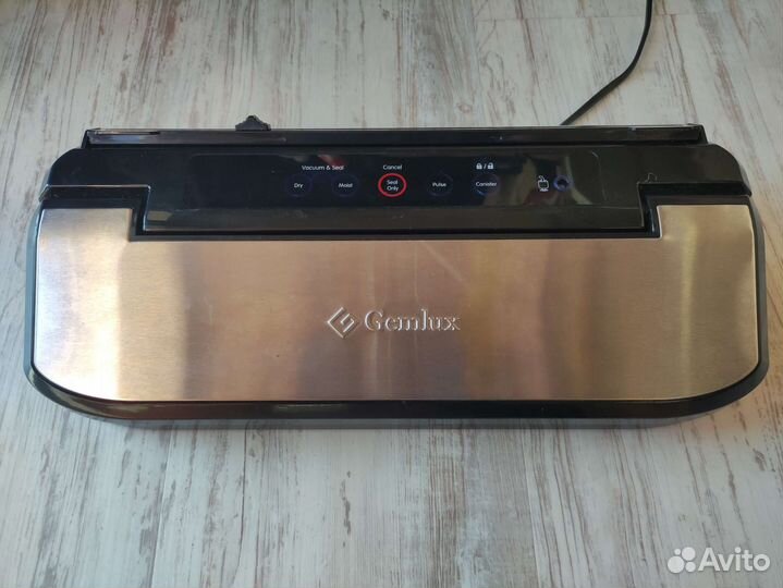 Вакуумная упаковочная машина