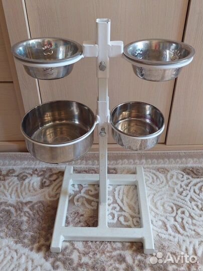 Подставка для мисок для собак