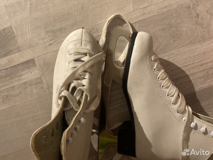 Коньки фигурные ladies