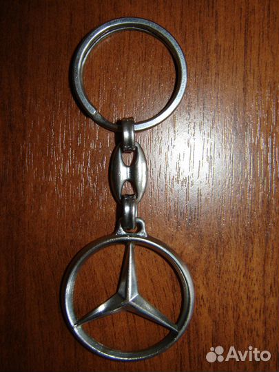 Брелок для ключей от Mercedes-Benz времен СССР
