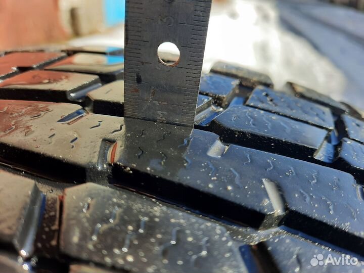 Dunlop SP Ice Sport 225/65 R17 102T