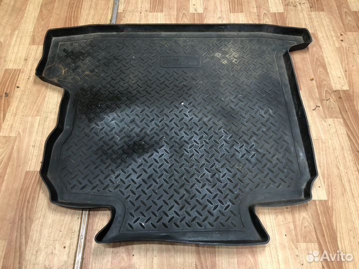 Резиновый ковер багажника Astra H седан