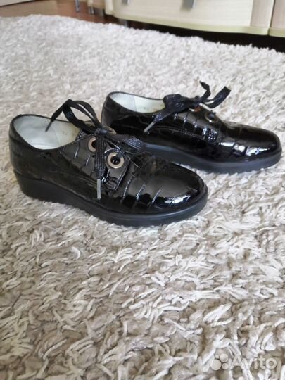 Туфли для девочки