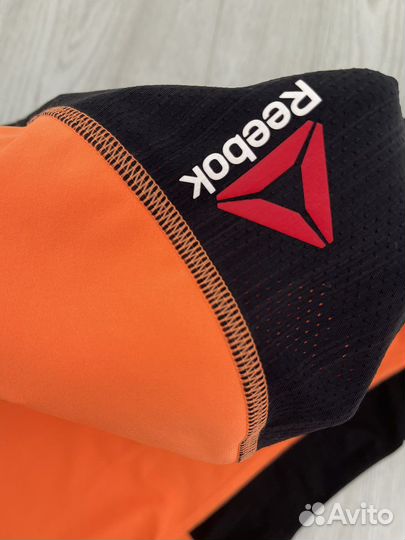 Рашгард reebok женский