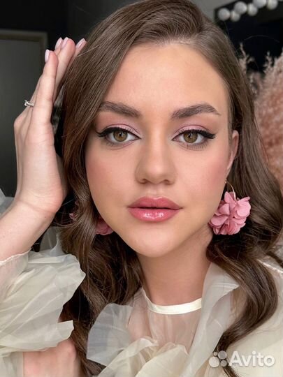 Визажист, макияж